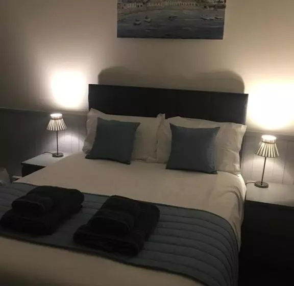 פנסיון The Prince Guest House