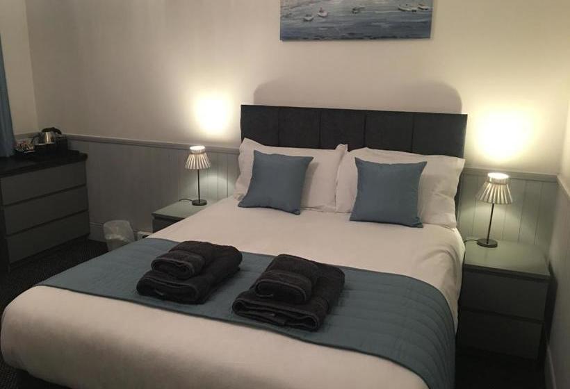 بنسيون The Prince Guest House