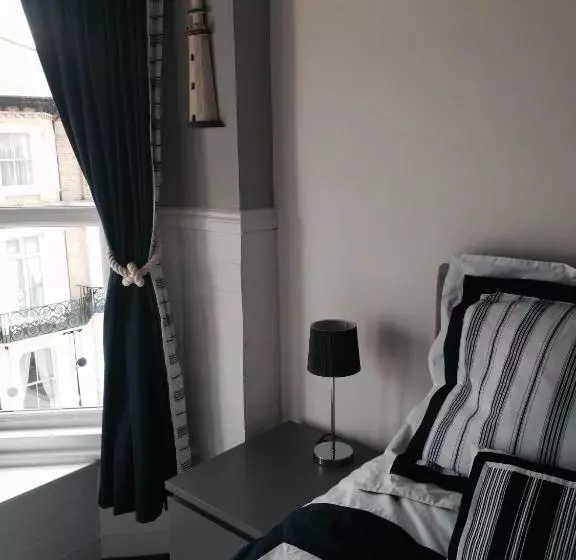 פנסיון The Prince Guest House