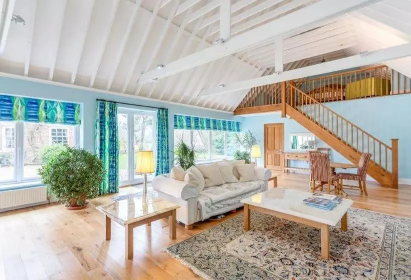Sherwood Guesthouse