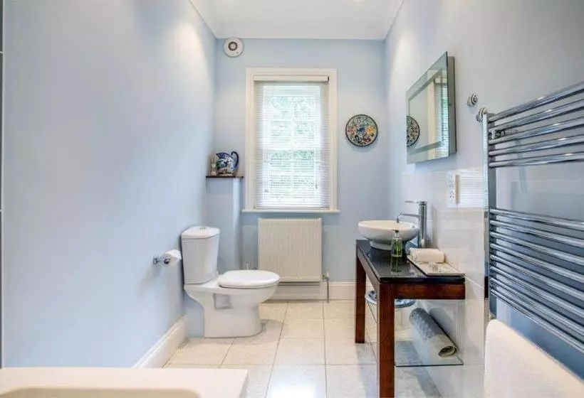 Sherwood Guesthouse