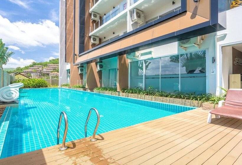 Chic Residences At Karon Beach