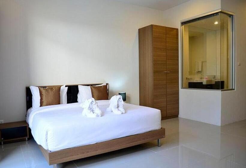 Chic Residences At Karon Beach