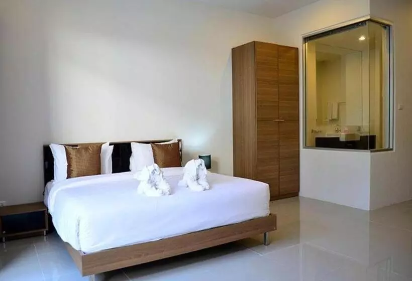 Chic Residences At Karon Beach