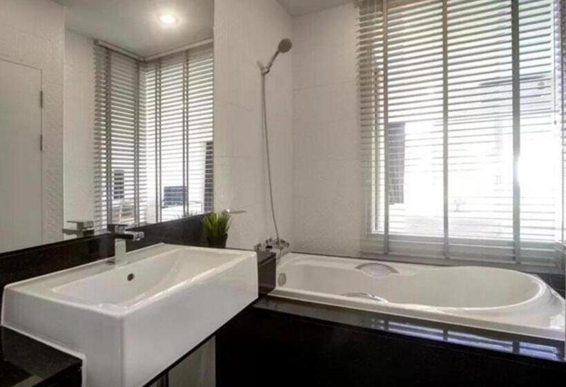 Chic Residences At Karon Beach