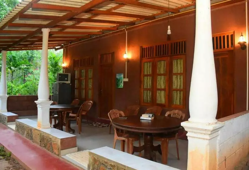 Majatalo Leesa Villa Safari Resort