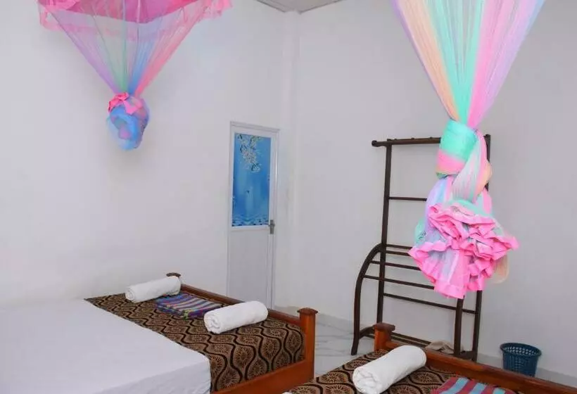 Majatalo Leesa Villa Safari Resort