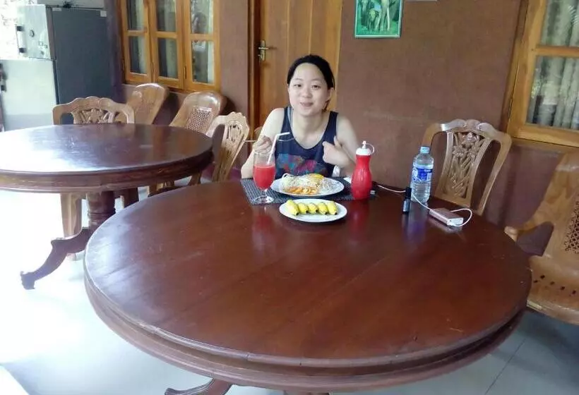 Majatalo Leesa Villa Safari Resort