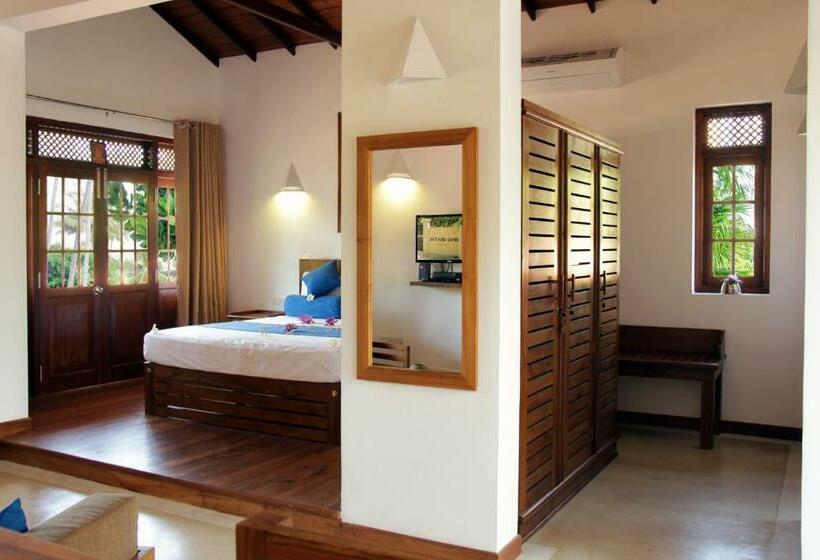 הוסטל Sky And Sand Guesthouse