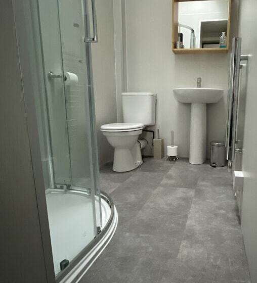 צימר Dalmore Lodge Guest House