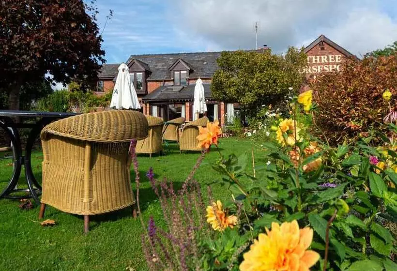 Bed and Breakfast The Three Horseshoes