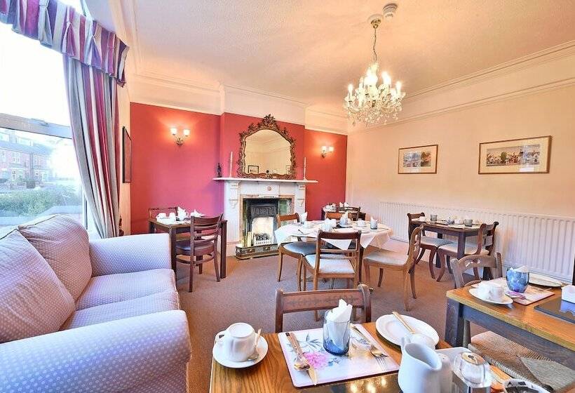 مبيت وإفطار Virginia Lodge