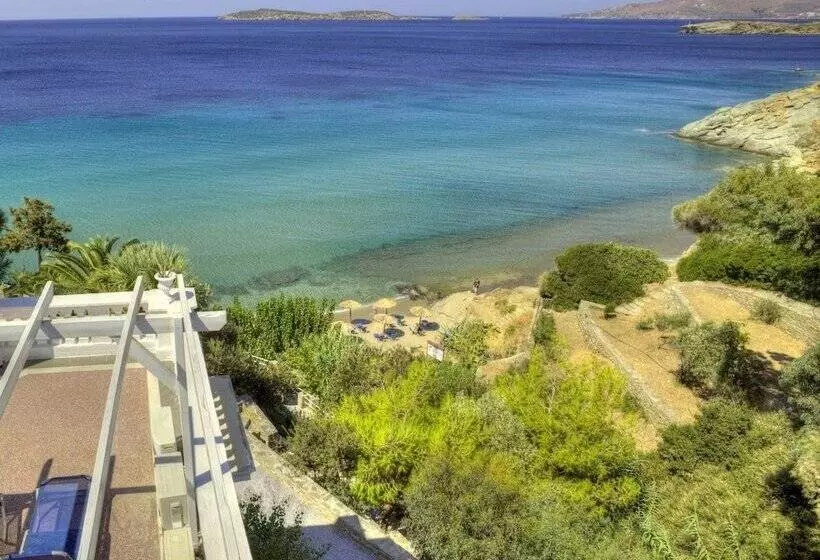 Hotel Aneroussa Beach