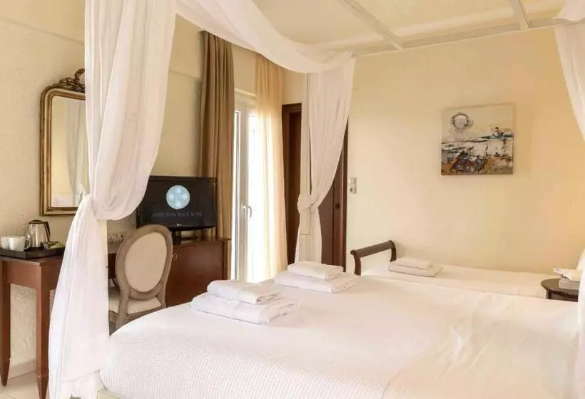 Hotel Aneroussa Beach