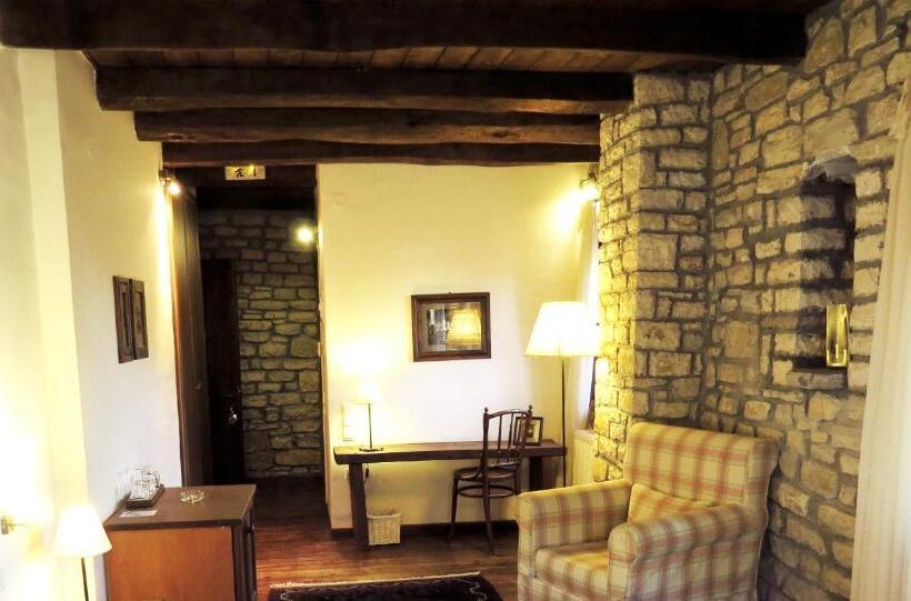 בית מלון כפרי Arhontiko Aristis