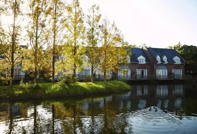 Otel Forest Villa Huis Ten Bosch