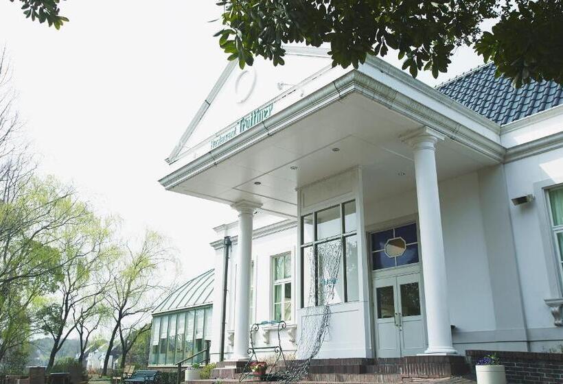 فندق Forest Villa Huis Ten Bosch