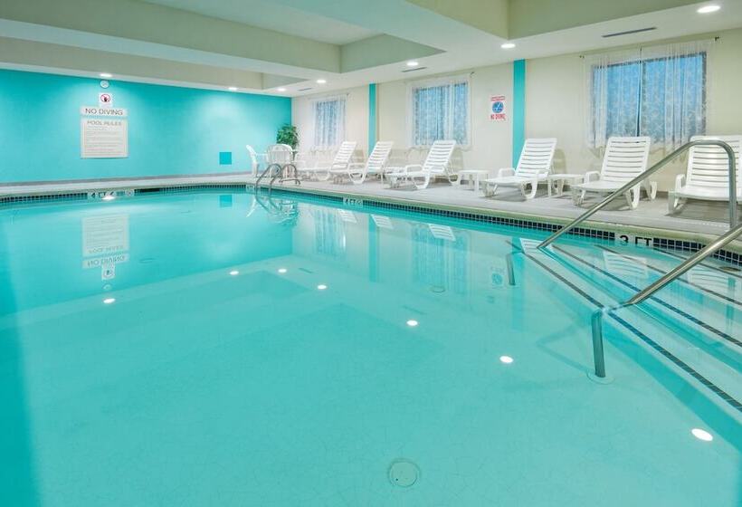 فندق Holiday Inn Express And Suites   Quakertown, An Ihg