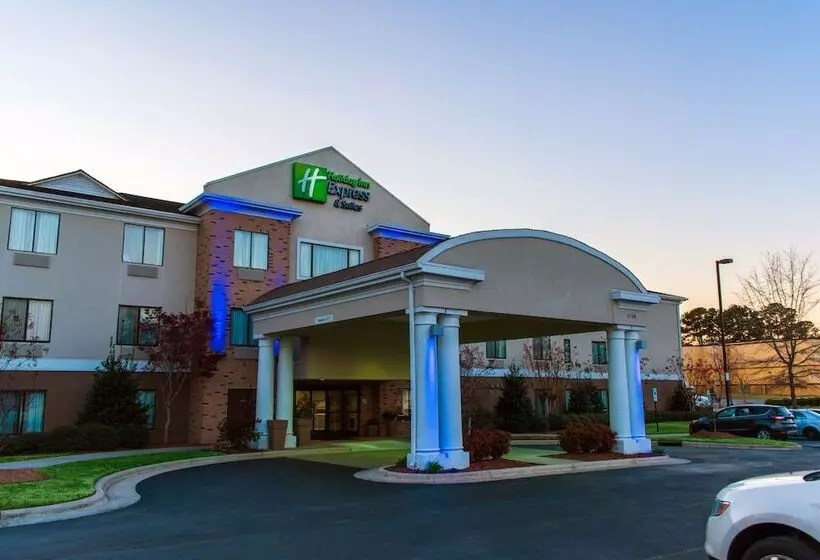 Holiday Inn Express Hotel & Suites Kinston, An Ihg
