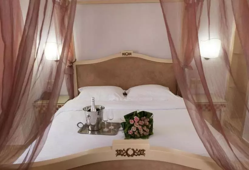 Отель Premier Agrinio Heart