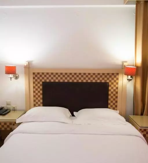 Отель Premier Agrinio Heart