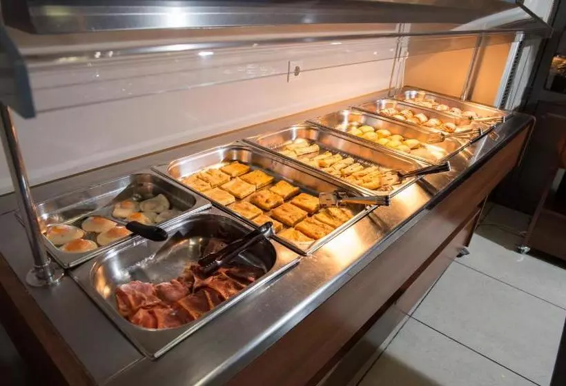 Отель Premier Agrinio Heart