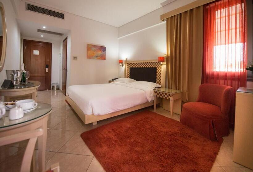 ホテル Premier Agrinio Heart