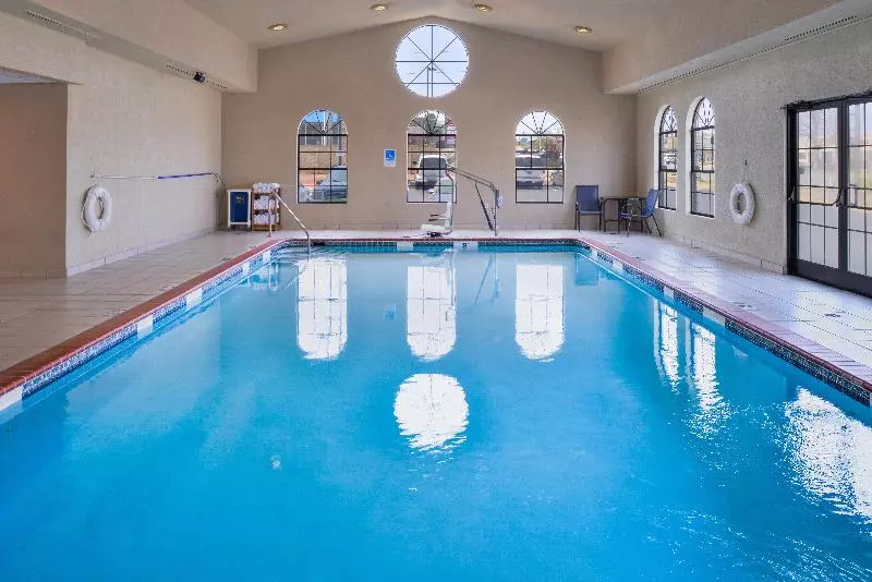 Отель Spark By Hilton North Little Rock