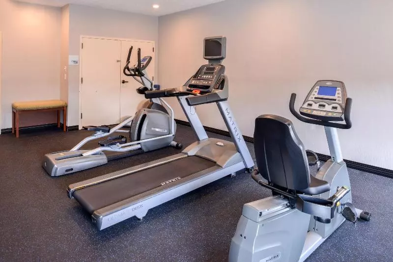 Отель Spark By Hilton North Little Rock