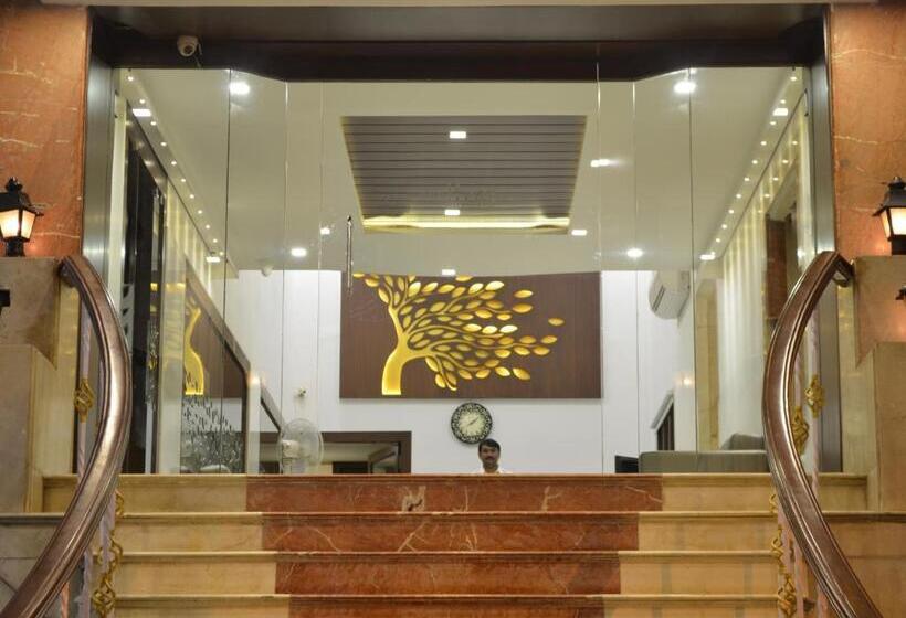 هتل Apex International