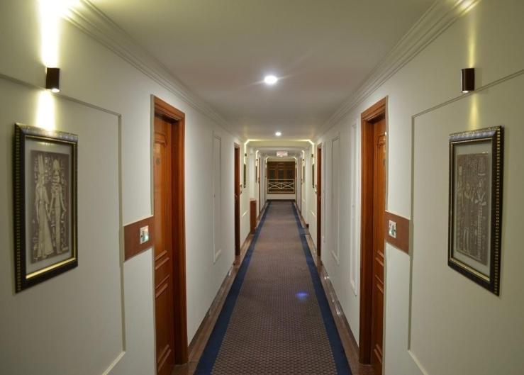 هتل Apex International