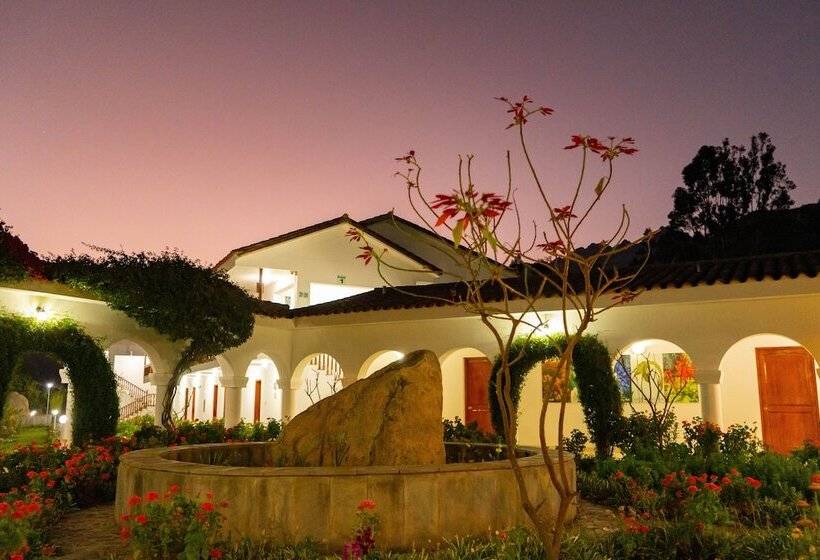 فندق Agustos Urubamba