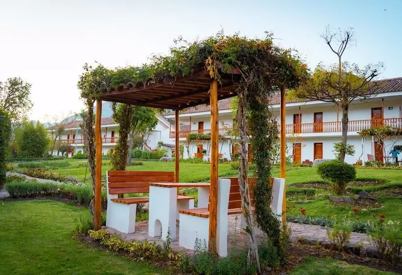 فندق Agustos Urubamba