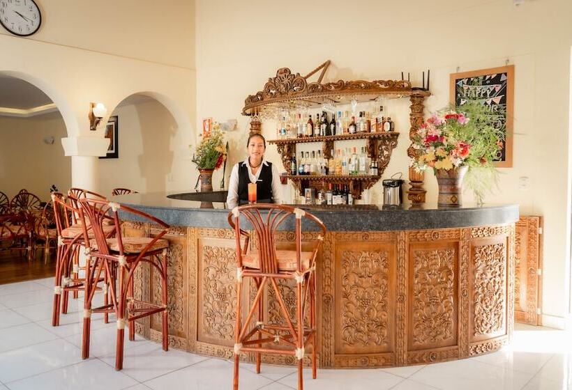 فندق Agustos Urubamba