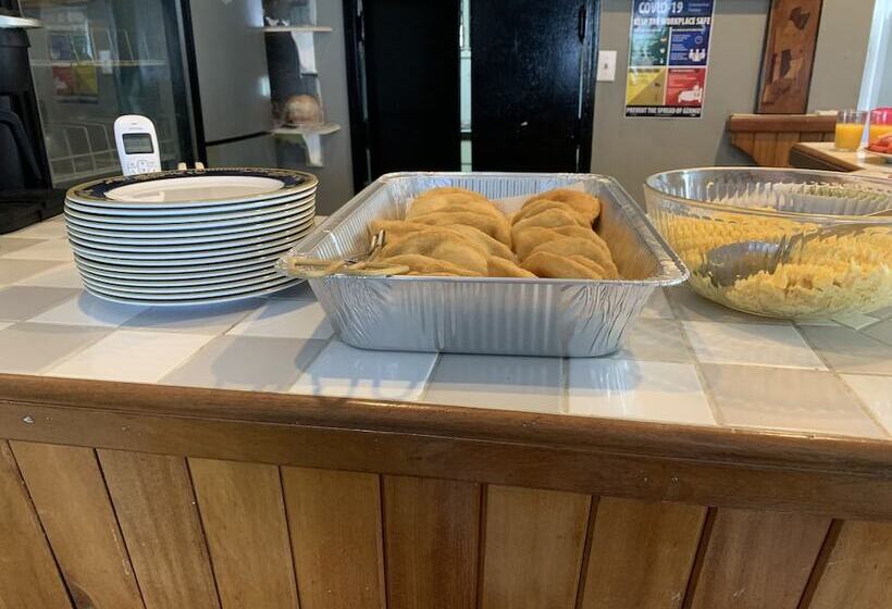 בית מלון כפרי Coningsby Inn