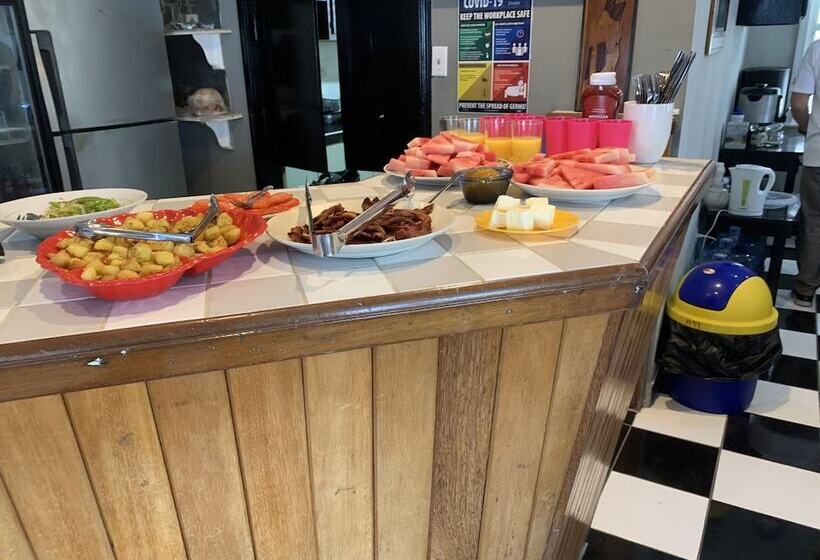 בית מלון כפרי Coningsby Inn