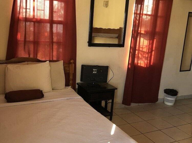 בית מלון כפרי Coningsby Inn