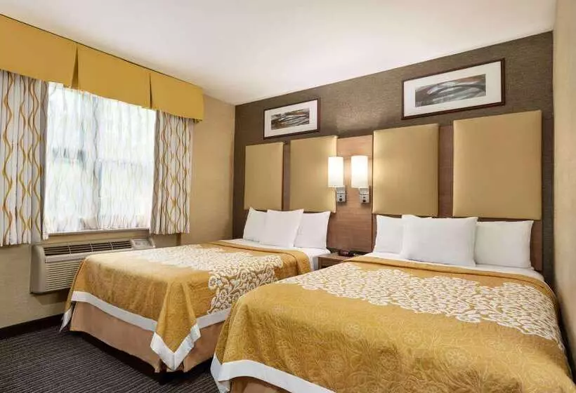 Hotelli Days Inn By Wyndham Brooklyn