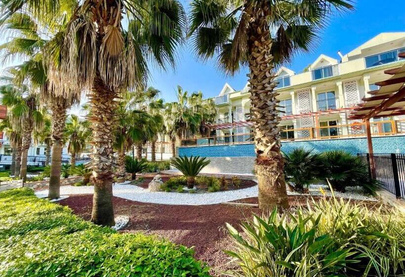 酒店 Green Forest Holiday Village