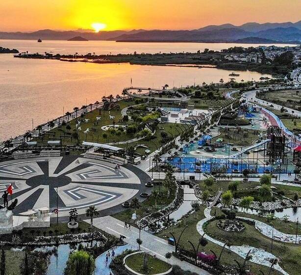 酒店 Green Forest Holiday Village