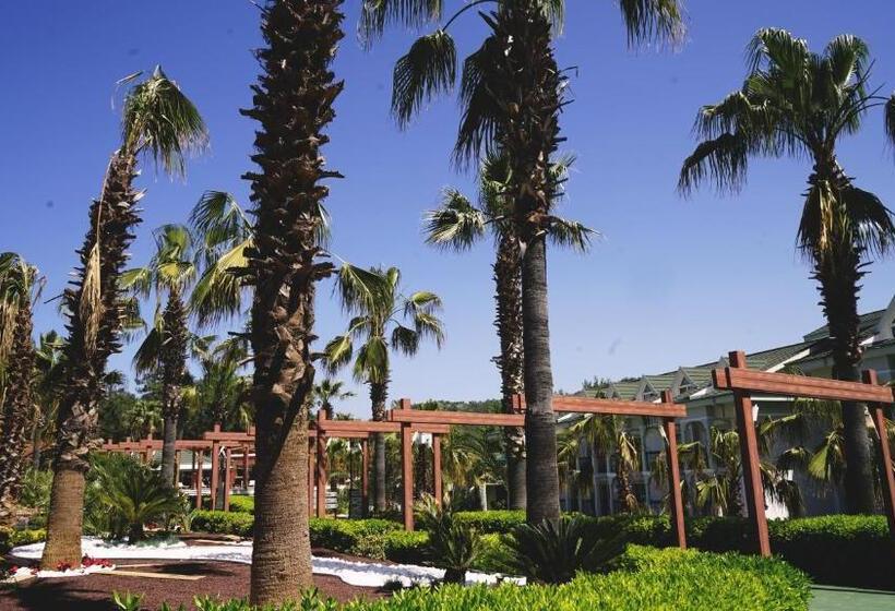 酒店 Green Forest Holiday Village