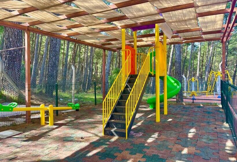 酒店 Green Forest Holiday Village