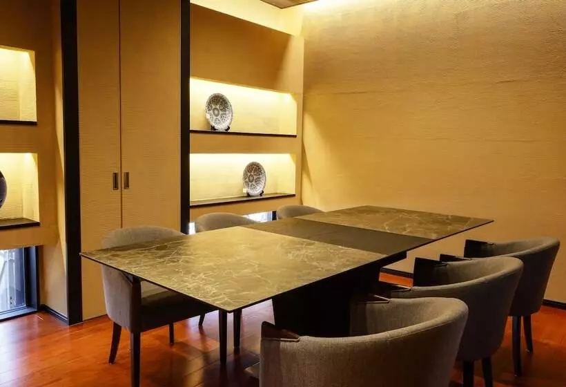 Kansai Airport Spa Hotel Garden Palace