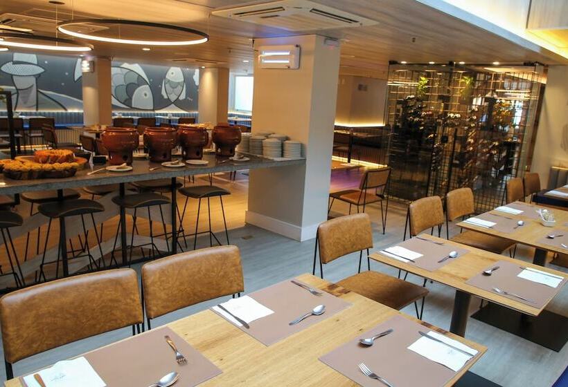 هتل Mercure Maceio Pajuçara