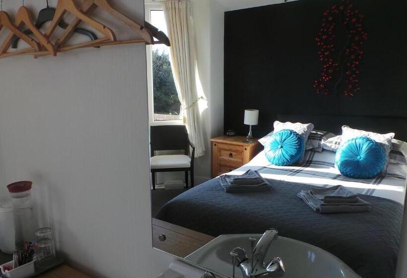 فندق The Oakcliffe