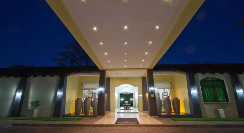 Protea Hotel By Marriott Livingstone