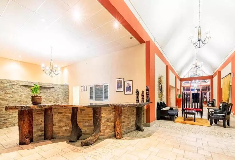 Protea Hotel By Marriott Zambezi River Lodge