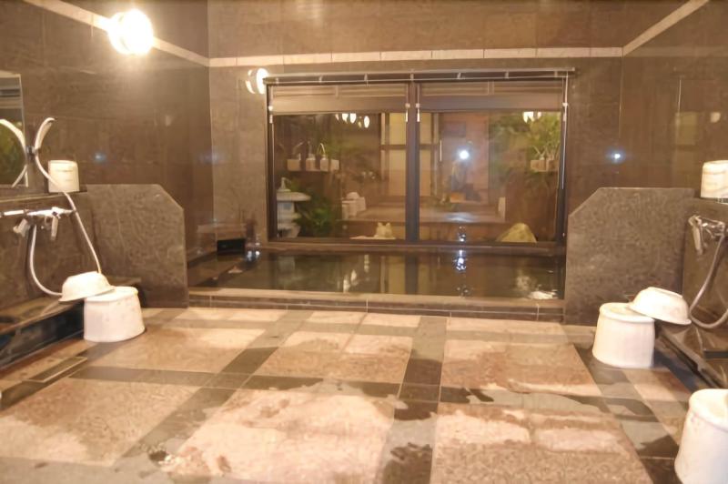 فندق Route Inn Kitakyushuwakamatsu Ekihigashi