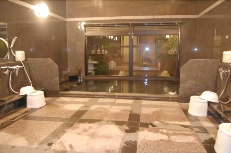 Отель Route Inn Kitakyushuwakamatsu Ekihigashi