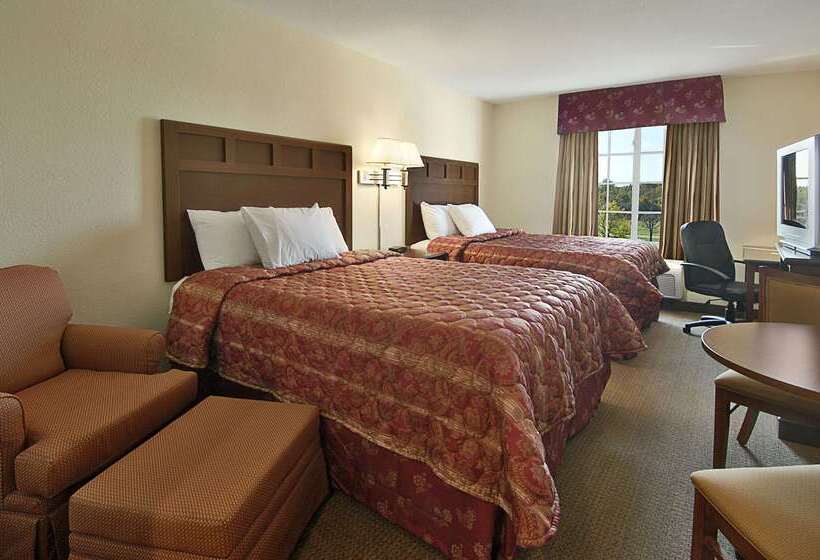 فندق Super 8 By Wyndham Bowling Green North